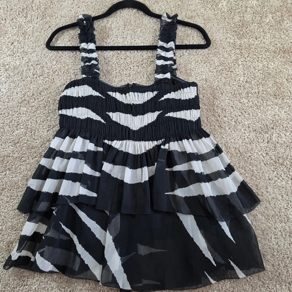 Tory Burch Top Zebra Print Tiered Ruffle Chiffon Peplum Sleeveless Size 6